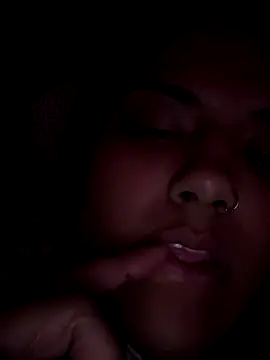 1n0nlythroat's cam snapshot