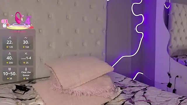 Megan__cole1's cam snapshot