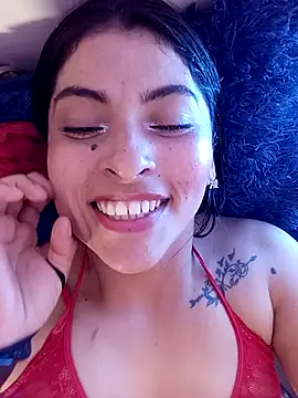 Fox_Roxxan's cam snapshot