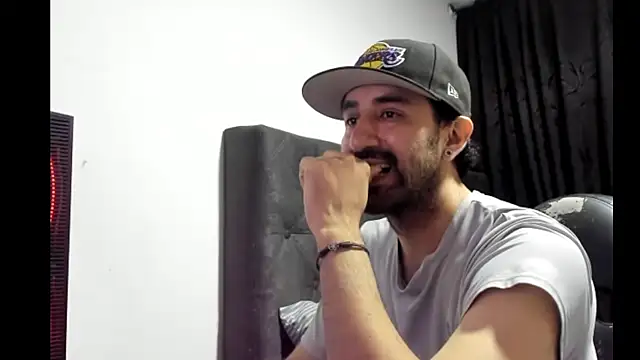 coolfriki's cam snapshot