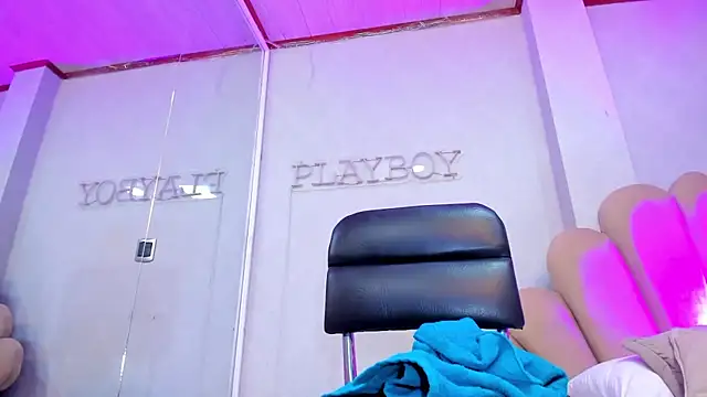 LaurenHu's cam snapshot