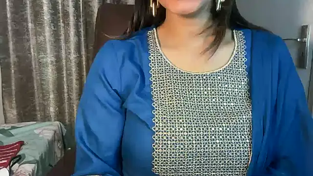 Cupid_of_Hearts's cam snapshot