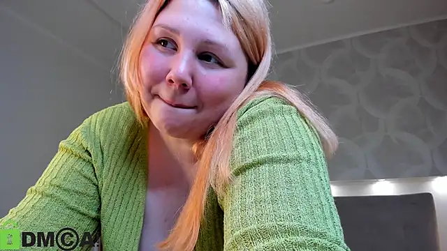 Ruth_Oliver's cam snapshot