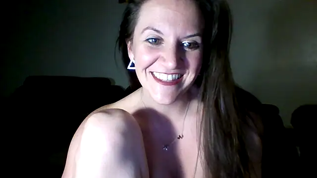 easy_briezy's cam snapshot