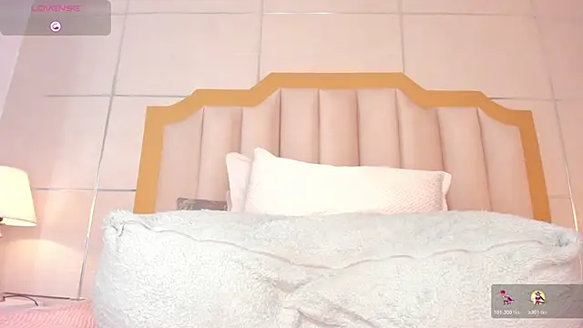 DakotaWangi's cam snapshot