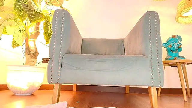 Fluffy_Bubble21's cam snapshot