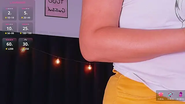 hotlatinateacher's cam snapshot