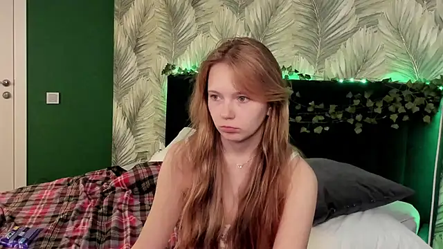 boozekirs_'s cam snapshot