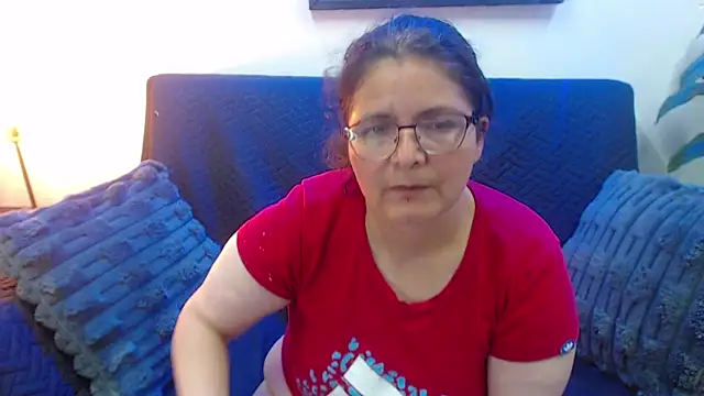 Linda_banks_'s cam snapshot