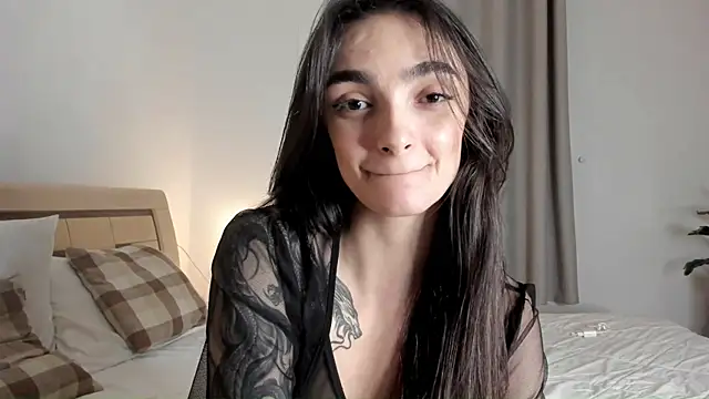 Morena_Dolce's cam snapshot