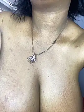 MayaPassion live sex cam