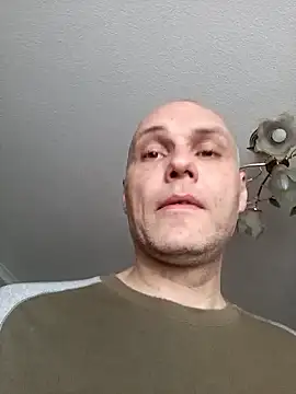 Pineapple04's cam snapshot