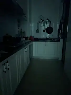 chick-888's cam snapshot