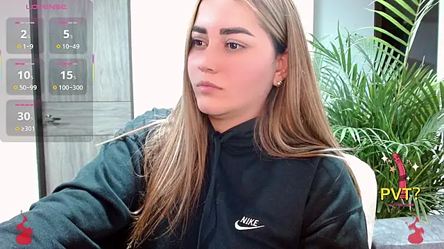 Lucia_star__'s web cam