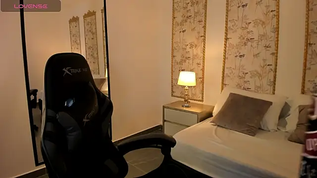 daniand_'s cam snapshot