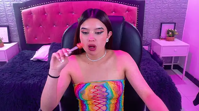 Natalie_loffreda's cam snapshot