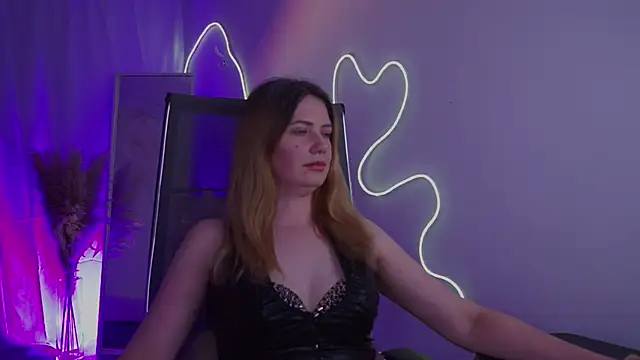 AleksaLaurent's cam snapshot