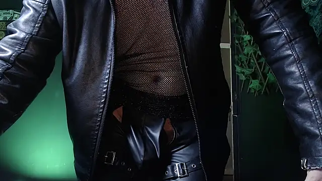 Dicaprioo_'s cam snapshot