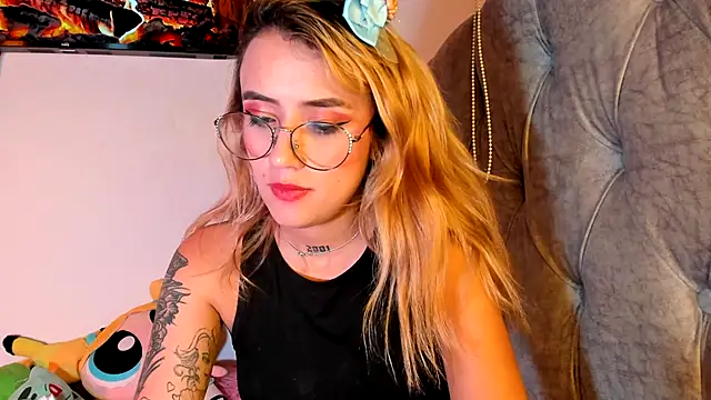 Sabrina_Cole's cam snapshot