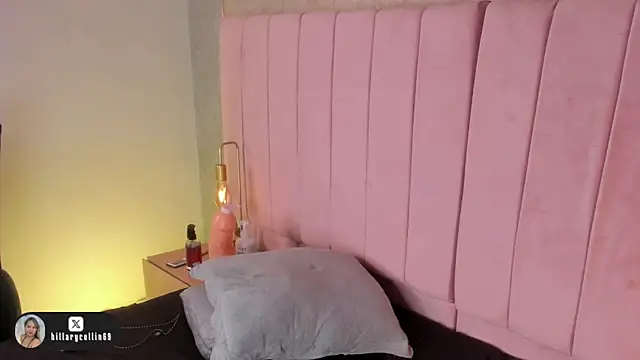 Hillary_Collins1's cam snapshot