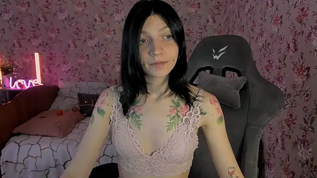 roselolly's cam snapshot