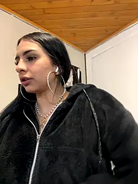 Hilary_pinkk's cam snapshot