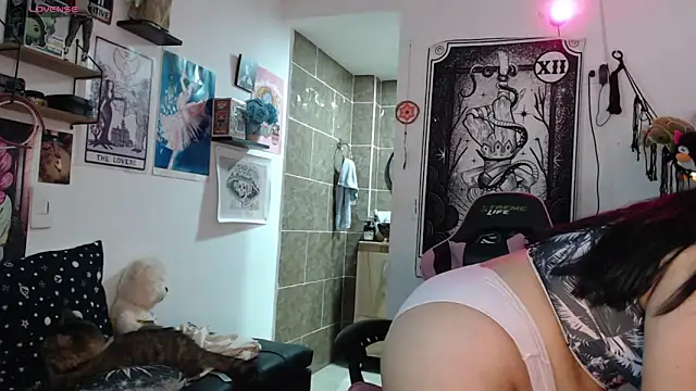 mollyshake1 live sex cam