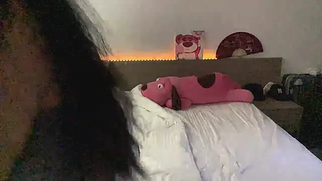 LizParadiz's cam snapshot