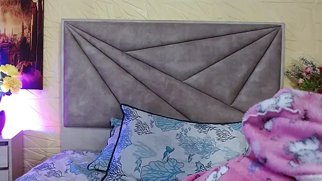 Esmeralda_oikos's cam snapshot