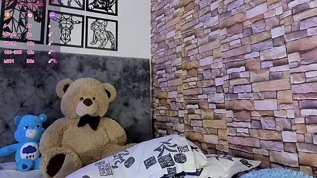 Luisa_Red's cam snapshot