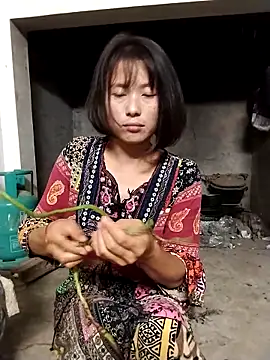 linda_bae00's cam snapshot