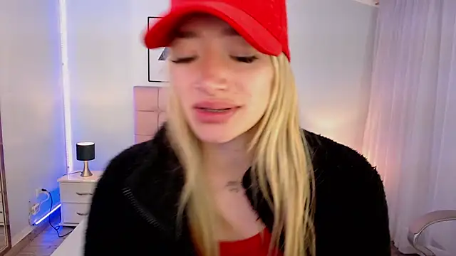 zoe_jones13's cam snapshot