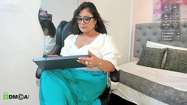 alahia_mellers's cam snapshot