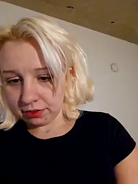 RaisingDaisy's cam snapshot