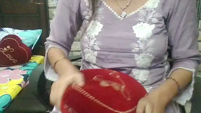 Sexy_iknoor's cam snapshot