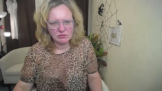 VestaWoody's cam snapshot