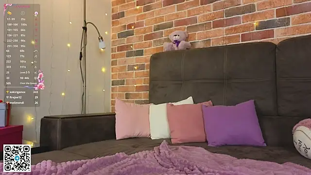 JasminDoroti's cam snapshot