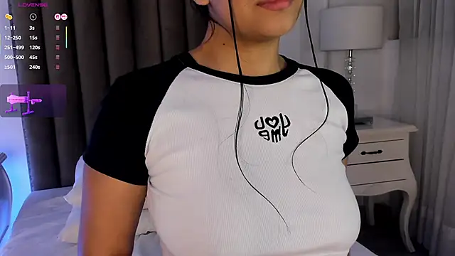 Mara_Betancurt's cam snapshot