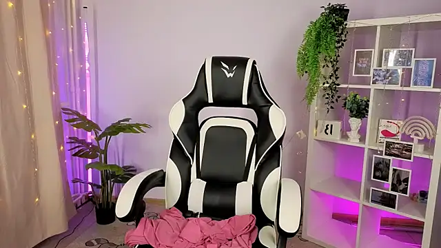 MelissaLovely_'s cam snapshot