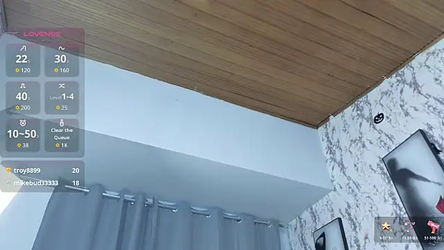 Larissa_Antonella's cam snapshot