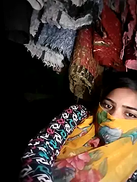 Bebo_Sweety143's cam snapshot