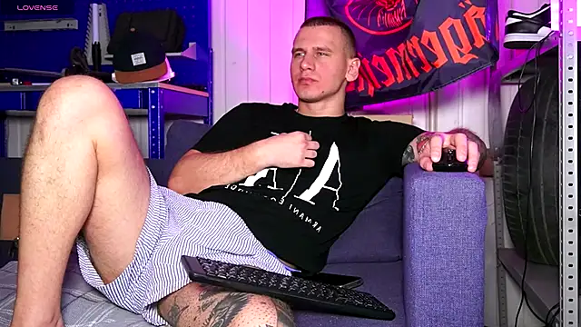 vance_rulez's cam snapshot