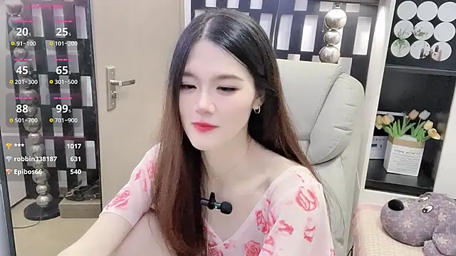 Yueyue-MM live sex cam