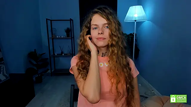 RayaNenlia's cam snapshot