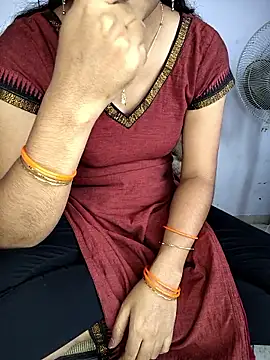 Telugu-Rowdy-pilla live sex cam