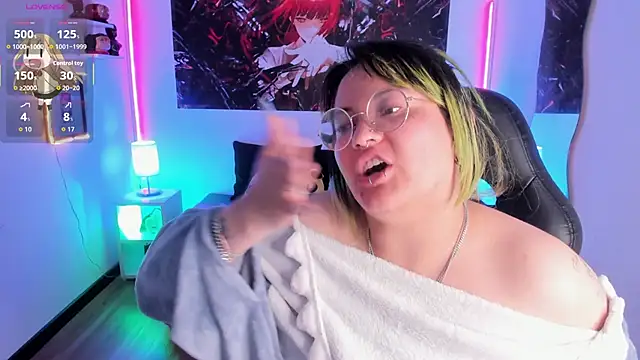 lucky-leah's cam snapshot