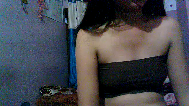 ANNU_484's cam snapshot