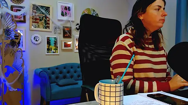 MartaEdams's cam snapshot