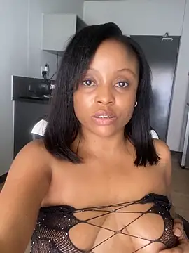 SexyDee025's cam snapshot