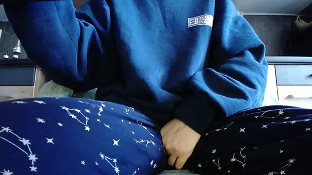 its_my_place's cam snapshot